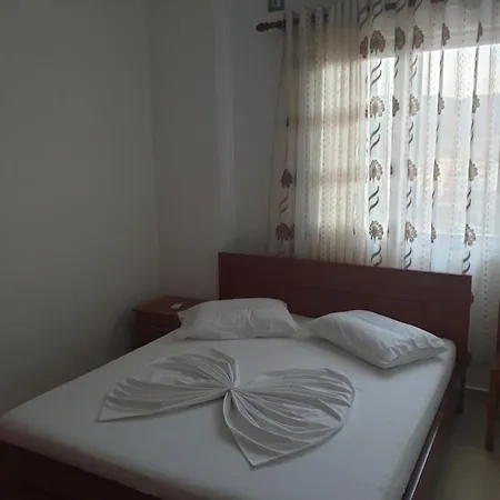 Alinani Apartment *