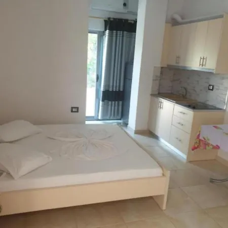 Apartment Alinani *