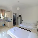 Alinani Apartment *